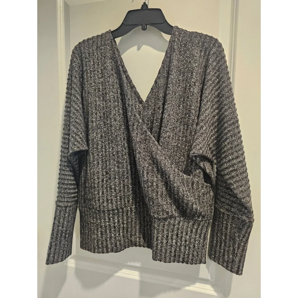 Womens szL EXPRESS Gray Textured Ribbed Deep V Neck Long Sleeve Sweater Top Fall